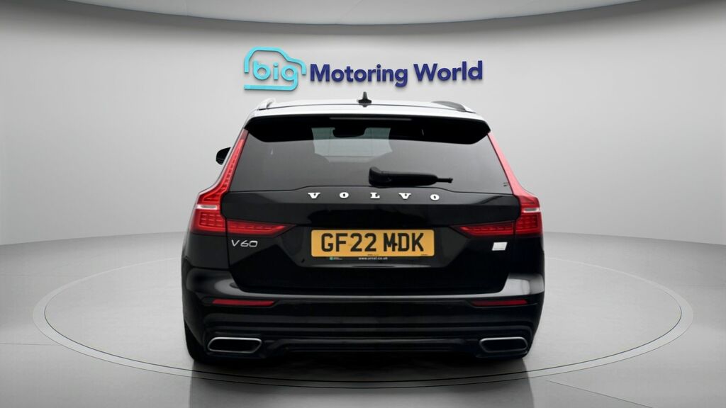Volvo V60 R-design Black #6