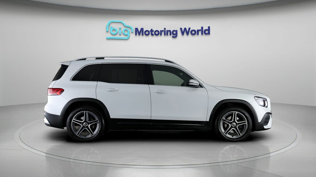 Mercedes-Benz GLB Class Glb 200 Amg Line Blue #8