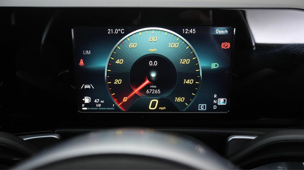 Mercedes-Benz GLB Class Glb 200 Amg Line Blue #10