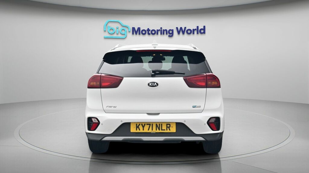 Kia Niro 2 White #6