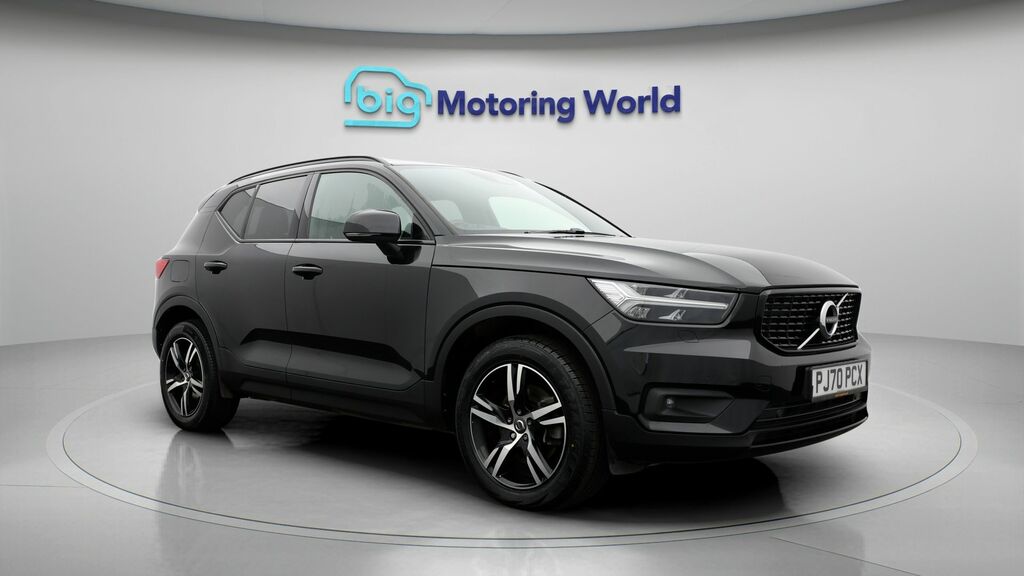Volvo XC40 R-design Black