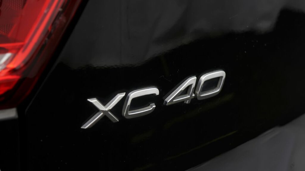 Volvo XC40 Inscription Grey #23