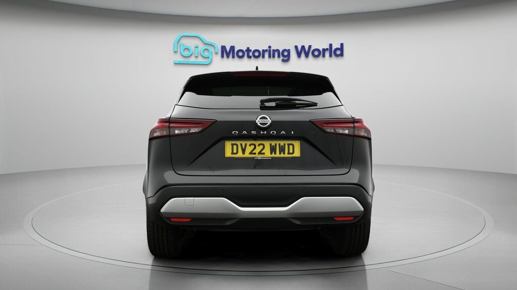 Nissan Qashqai N-connecta DV22WWD Black #6
