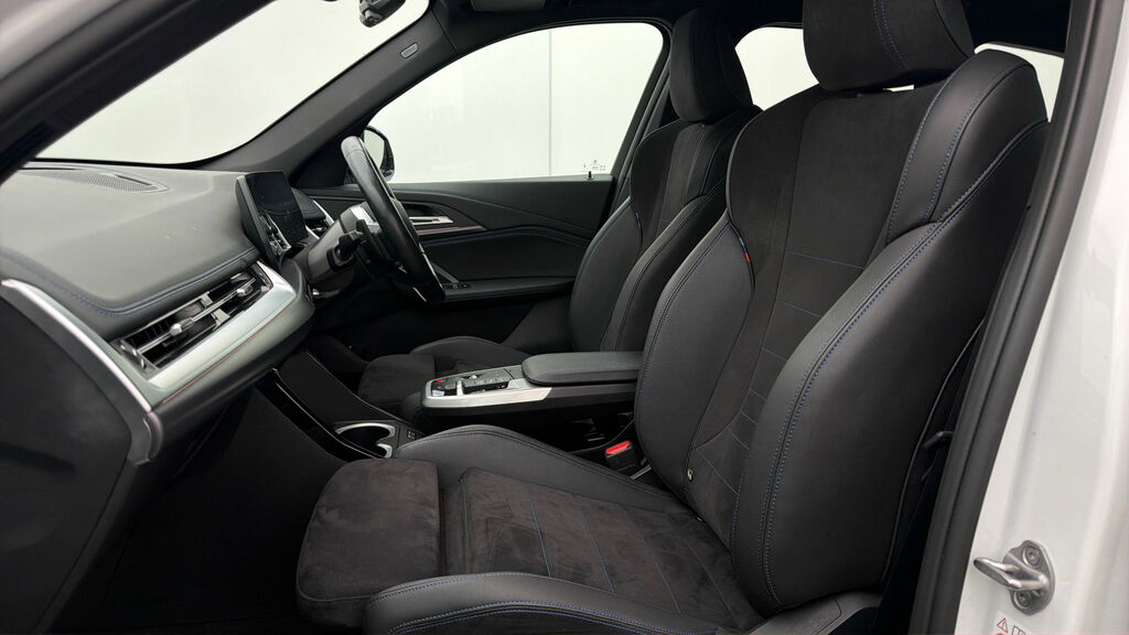 BMW iX1 Ix1 Xdrive 30 X Line White #13