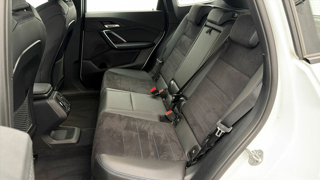 BMW iX1 Ix1 Xdrive 30 X Line White #15