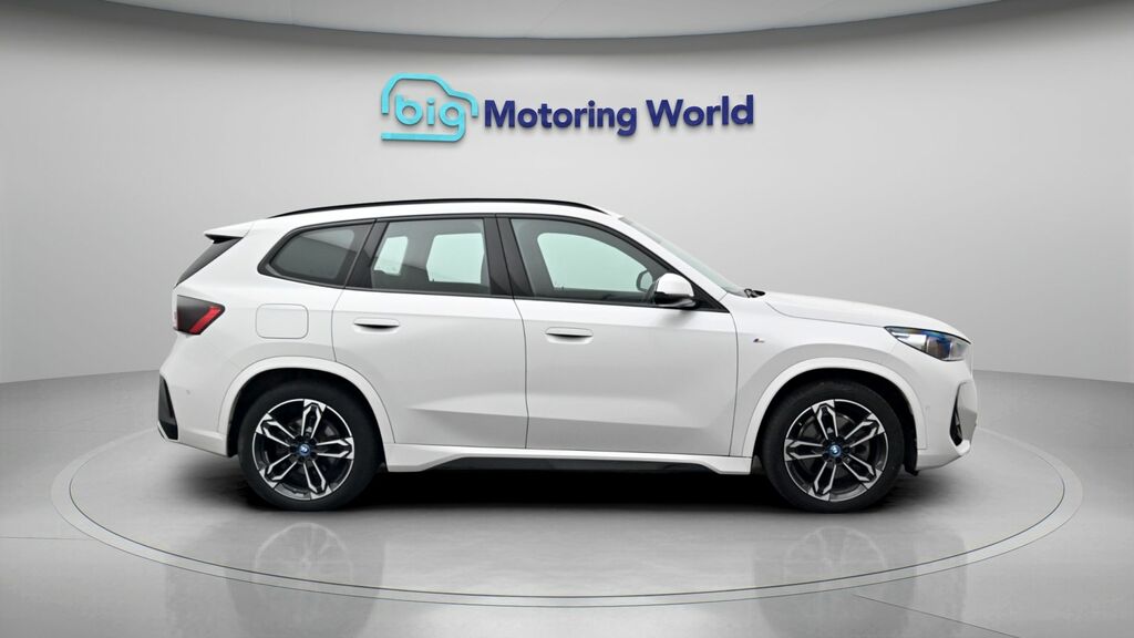 BMW iX1 Ix1 Xdrive 30 X Line White #8