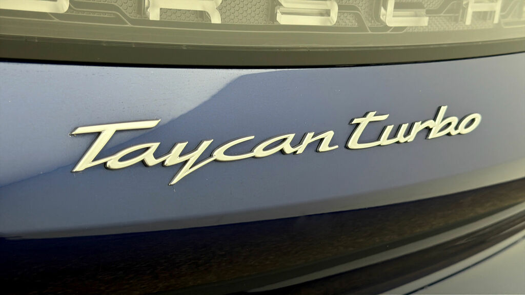 Porsche Taycan 4S 93Kwh Black #20