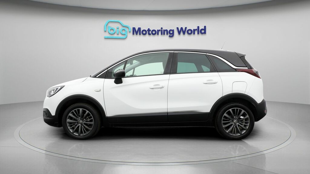 Vauxhall Crossland X Elite White #4