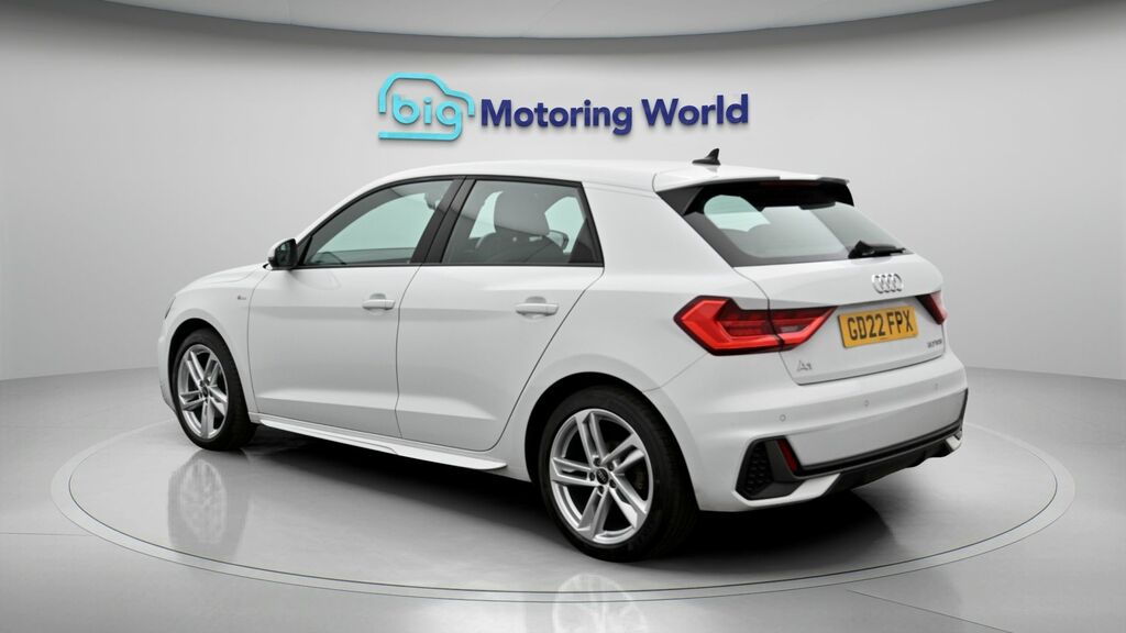 Audi A1 S Line GD22FPX White #5