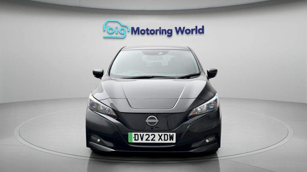 Nissan Leaf N-connecta Black #2