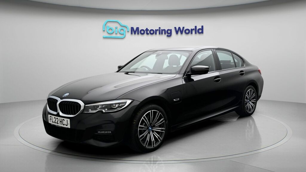 BMW 3 Series M Sport Black #3