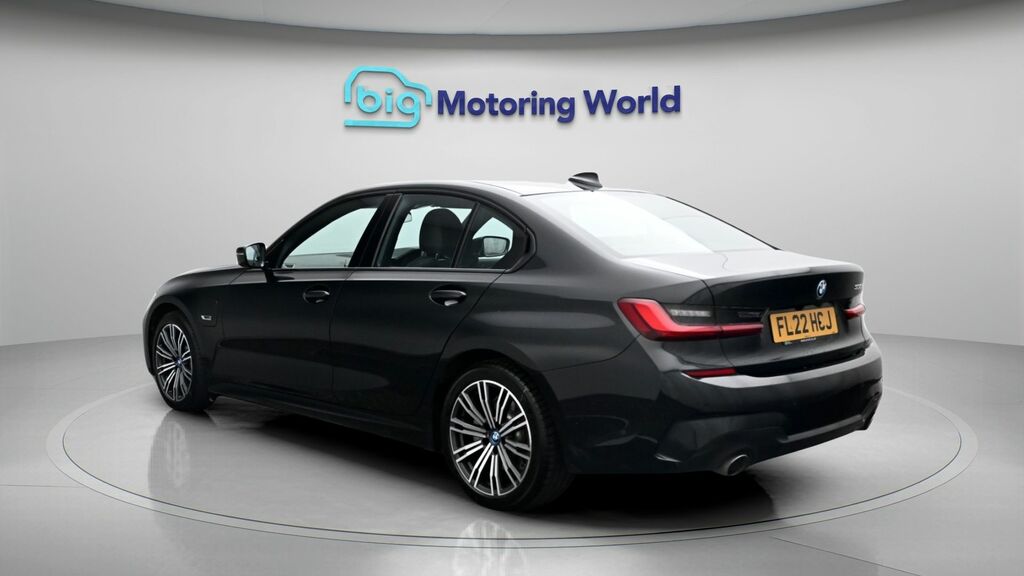 BMW 3 Series M Sport Black #5