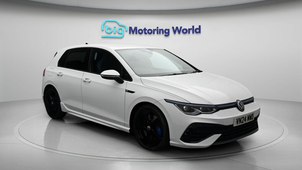 Volkswagen Golf R VN24MWD White