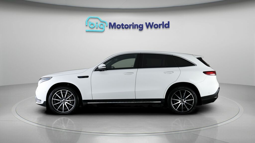 Mercedes-Benz EQC Amg Line White #4