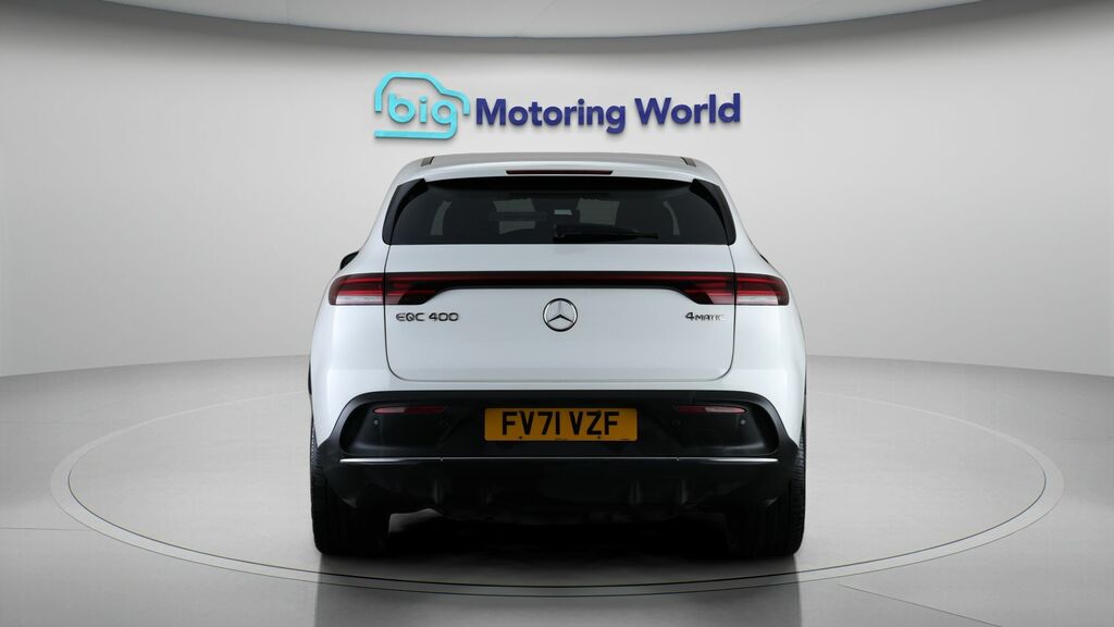 Mercedes-Benz EQC Amg Line White #6