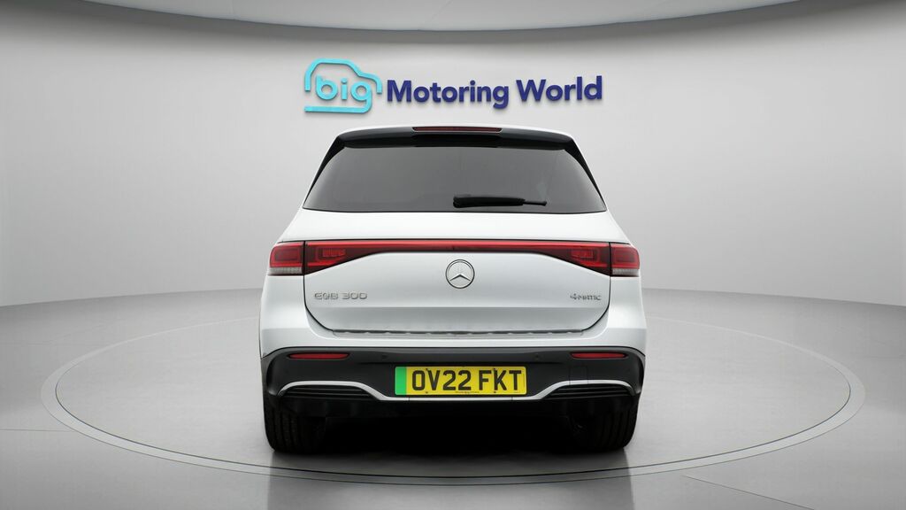 Mercedes-Benz EQB Amg Line Silver #6