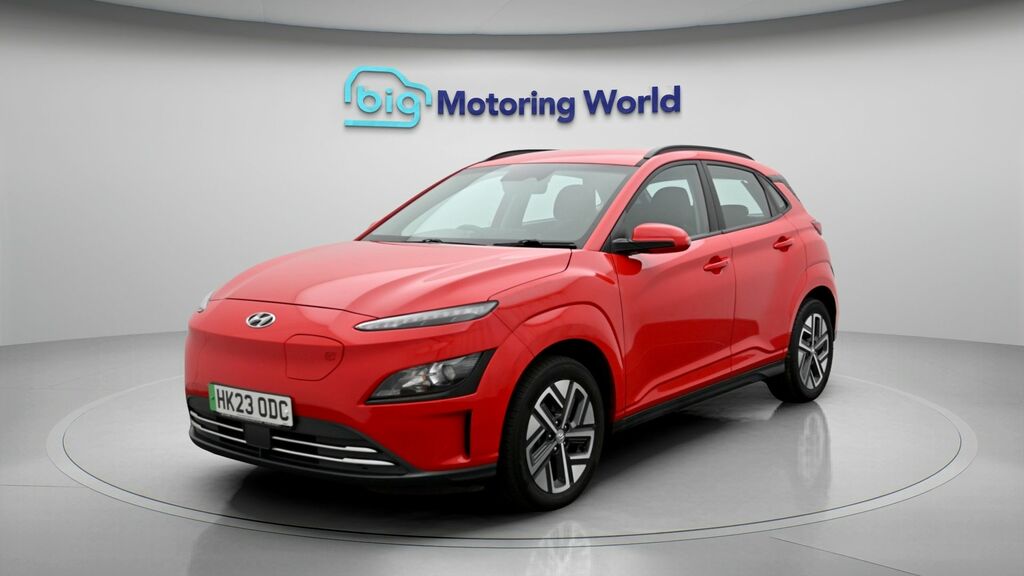 Hyundai Kona Se Connect HK23ODC Red #3