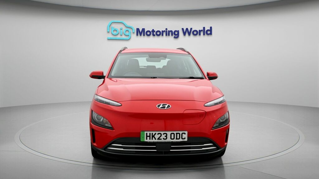 Hyundai Kona Se Connect HK23ODC Red #2