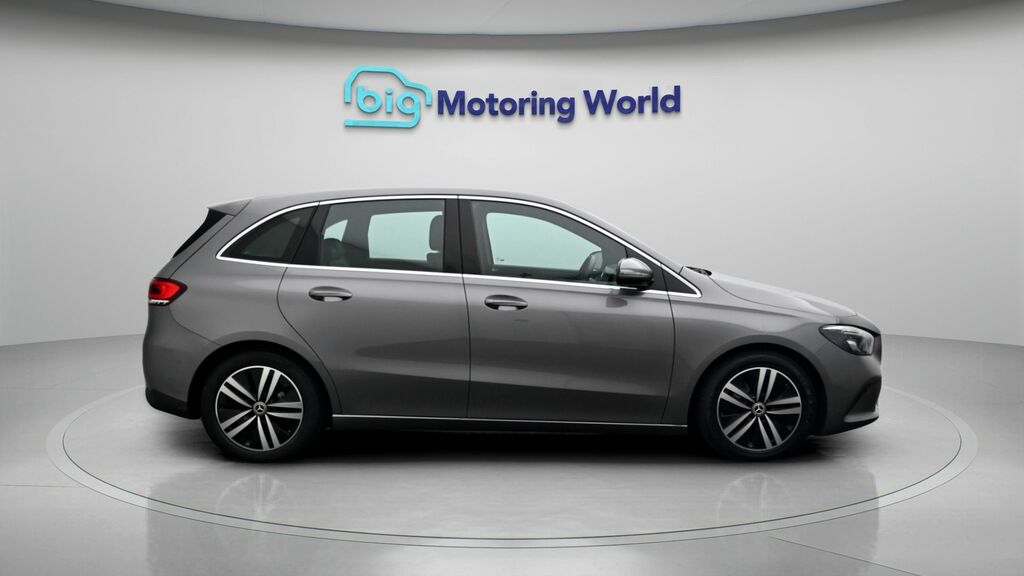 Mercedes-Benz B Class Petrol Silver #8