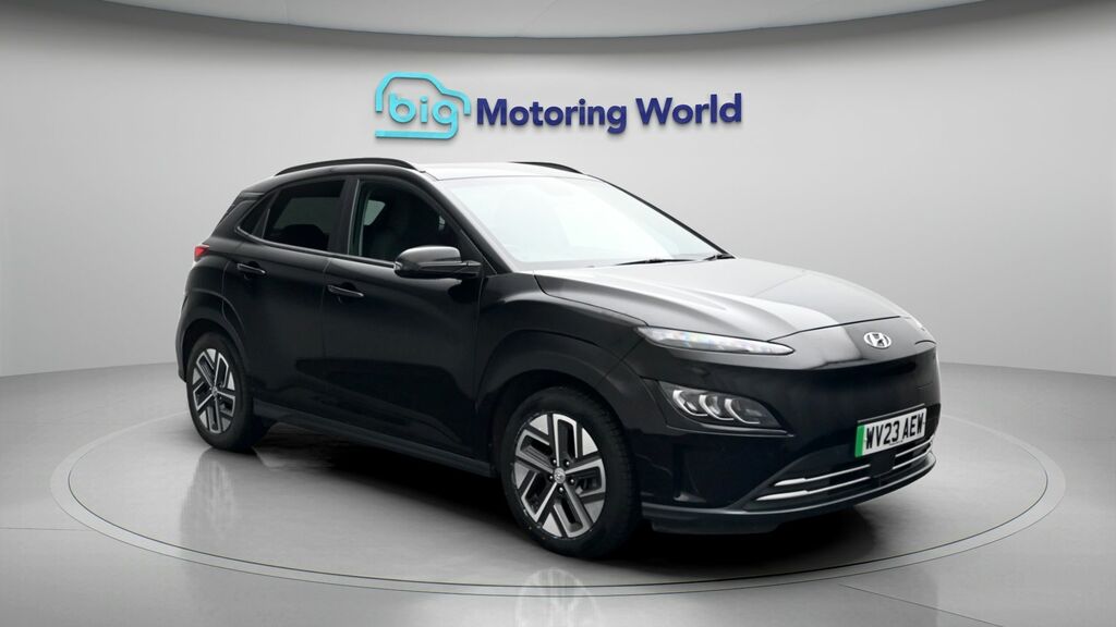 Hyundai Kona Premium WV23AEW Black
