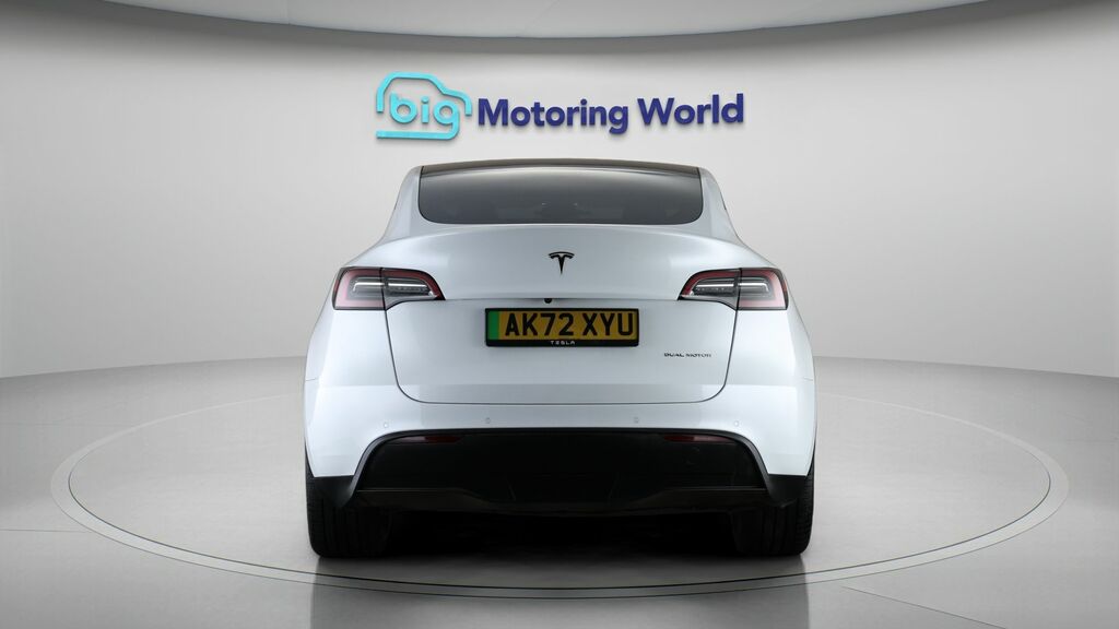 Tesla Model Y Long Range White #6