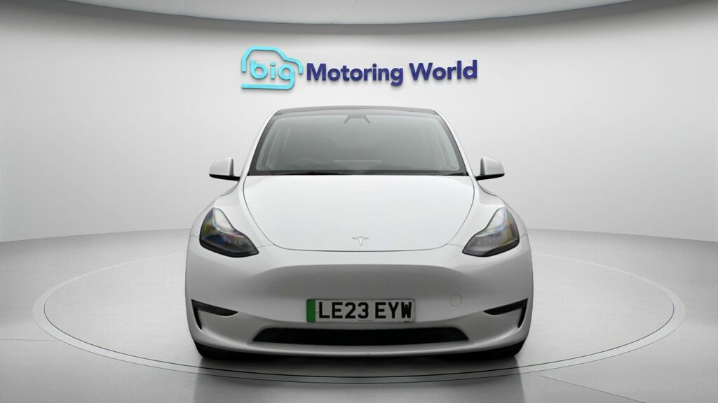 Tesla Model Y Long Range LE23EYW White #2