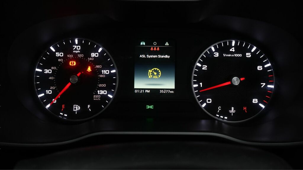 MG ZS 1.0T Gdi Exclusive Dct Red #10