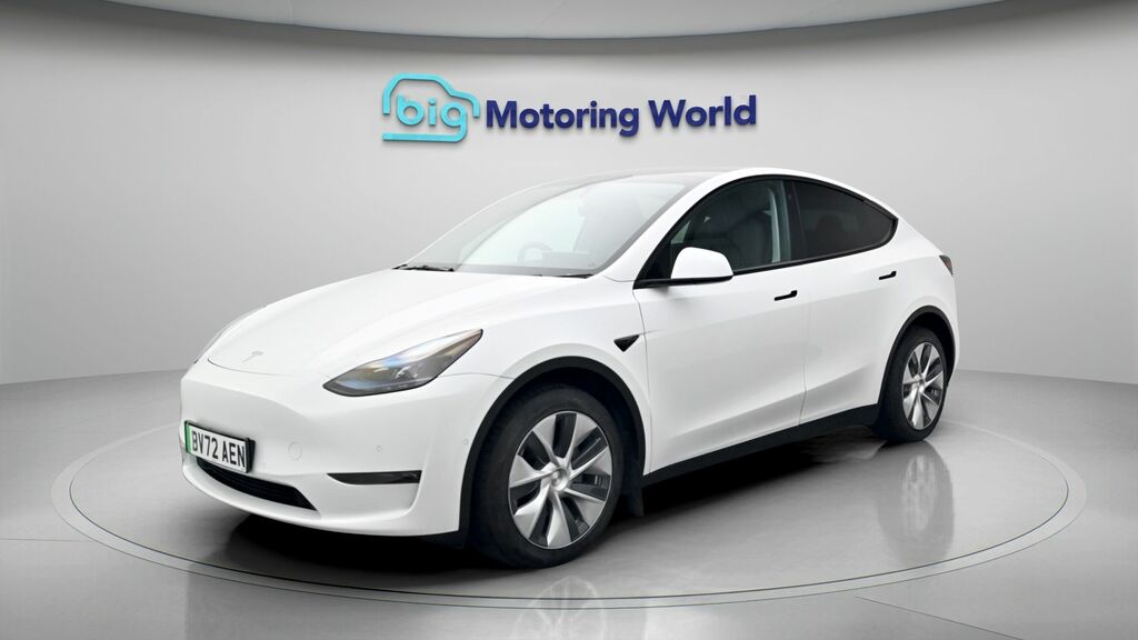 Tesla Model Y Long Range BV72AEN White #3