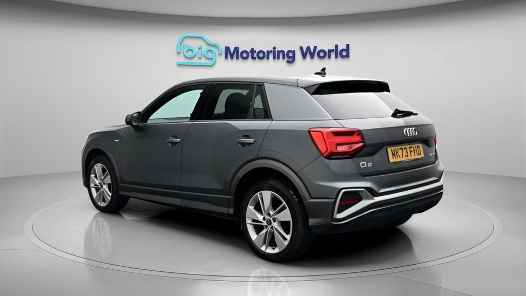Audi Q2 S Line MK73FHD Grey #5