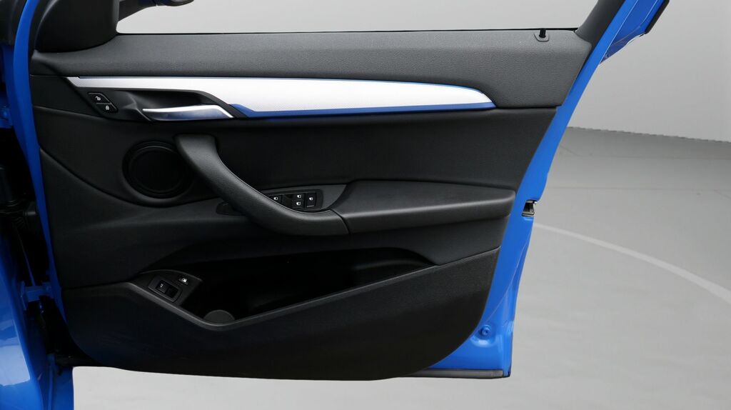 BMW X2 Sdrive 18D M Sport Blue #14