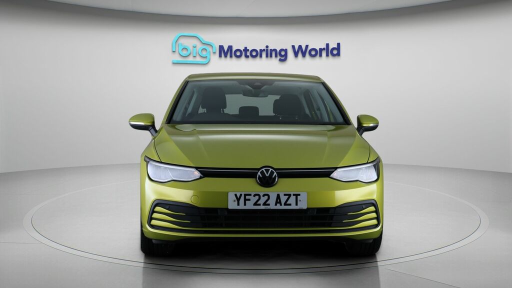 Volkswagen Golf Life YF22AZT Yellow #2