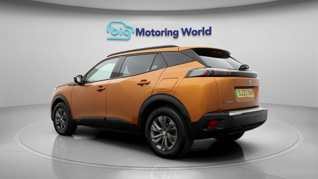 Peugeot e-2008 Active Premium SJ23XMH Orange #5