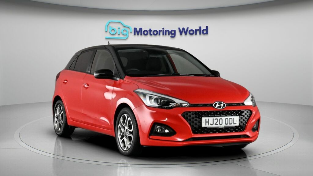 Hyundai I20 Play Red #2