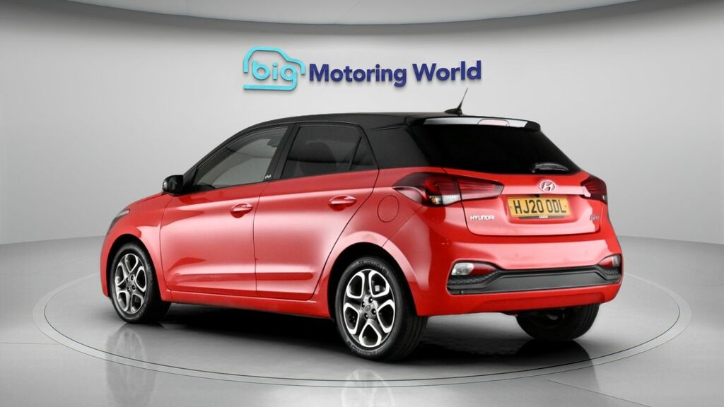 Hyundai I20 Play Red #5