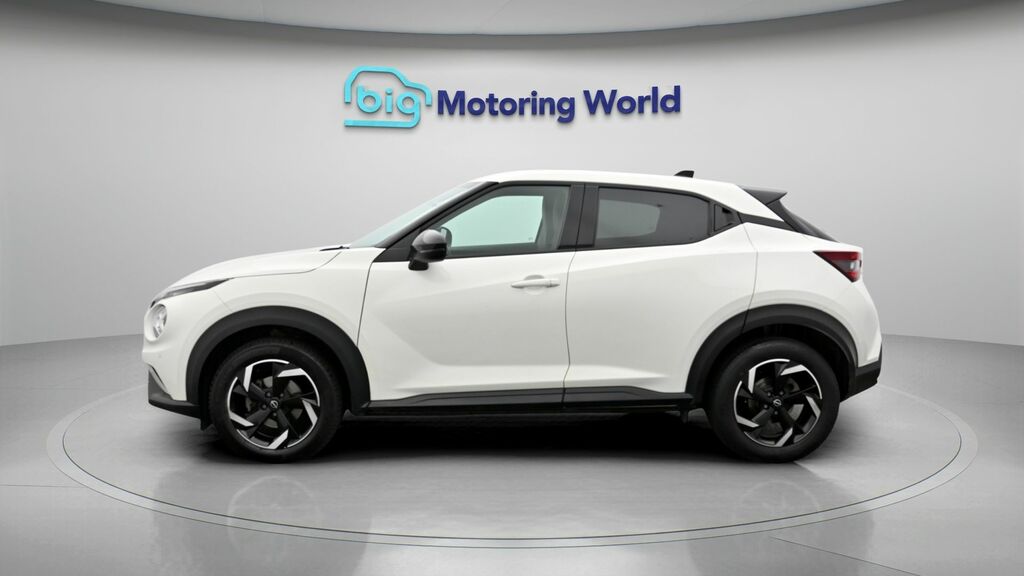 Nissan Juke N-connecta DS23VEF White #4