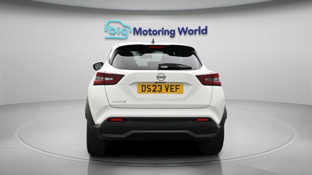 Nissan Juke N-connecta DS23VEF White #6