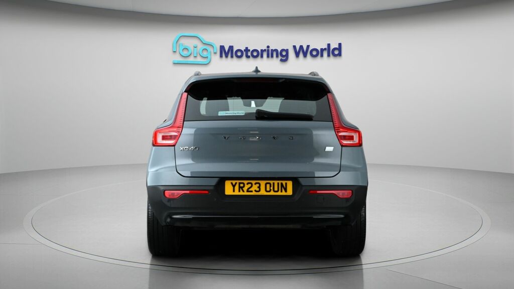 Volvo XC40 Plus Grey #6