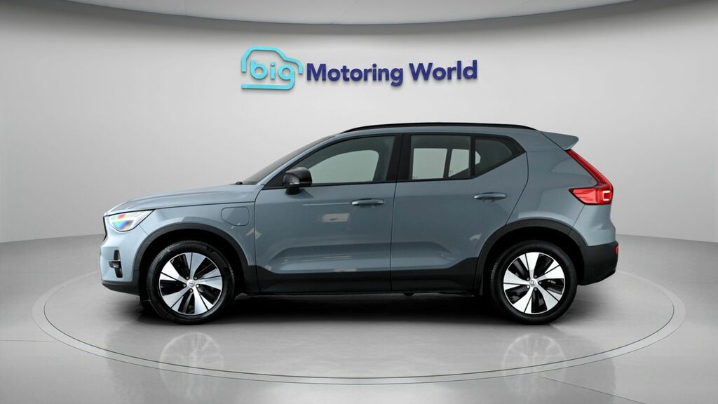 Volvo XC40 Plus Grey #4
