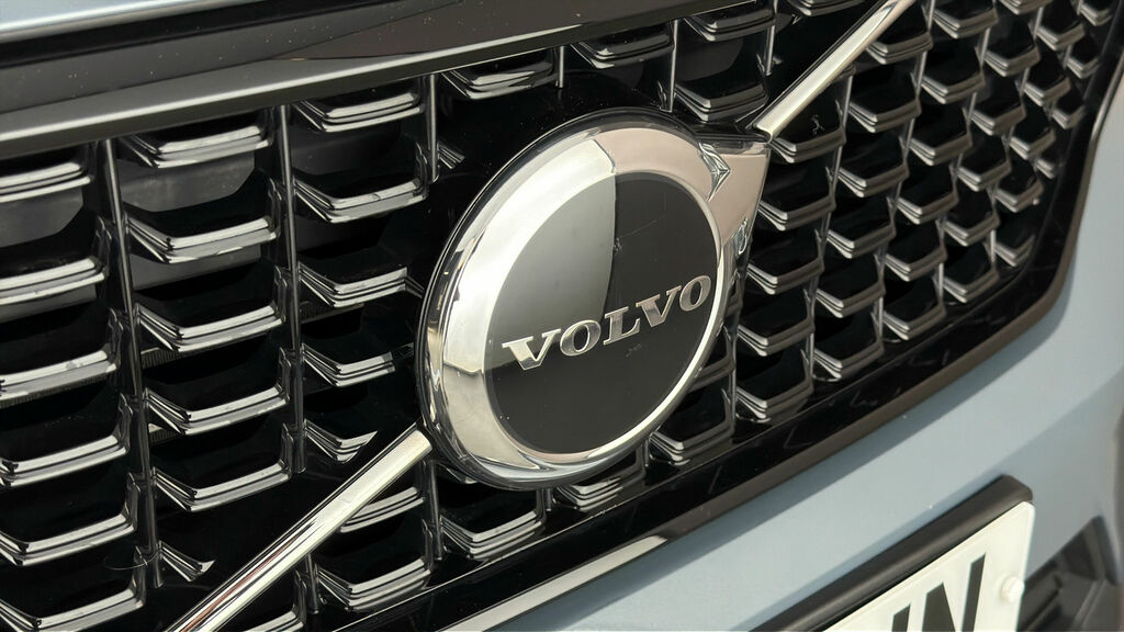 Volvo XC40 Xc40 B4 Mhev Awd Black #21