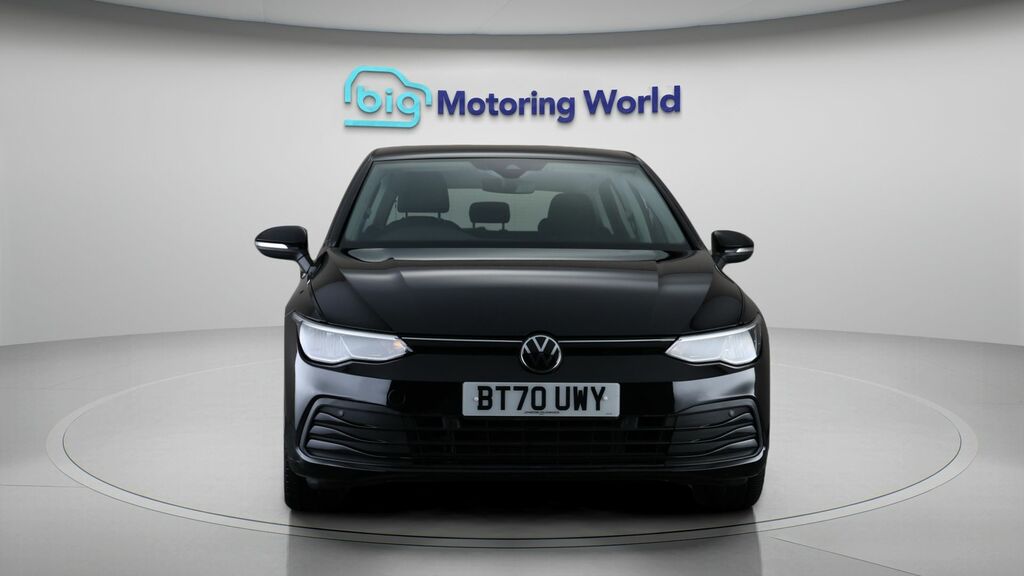 Volkswagen Golf Life Black #2
