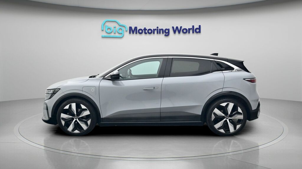 Renault Megane E-Tech Techno Black #4