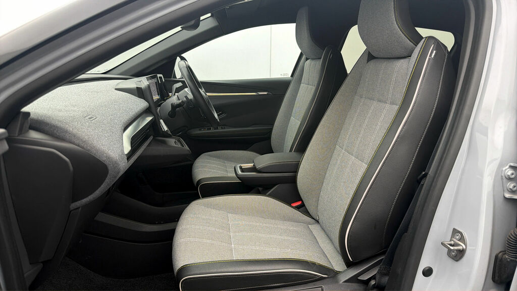 Renault Megane E-Tech Renault Megane E-tech Ev60 160Kw Techno 60Kwh Opti Black #13