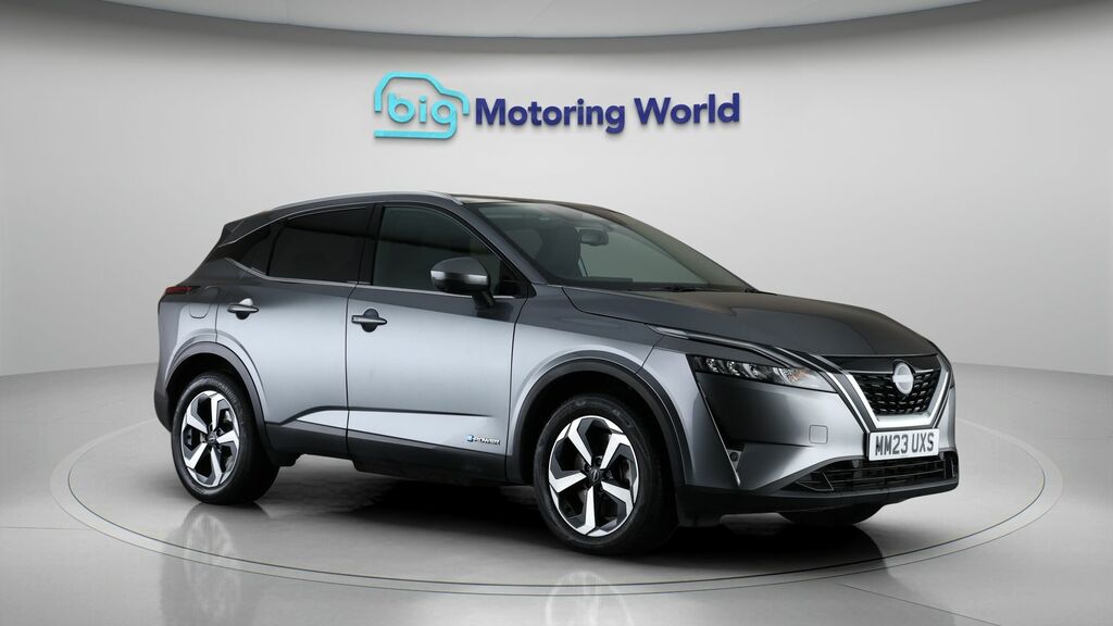 Nissan Qashqai N-connecta MM23UXS Grey