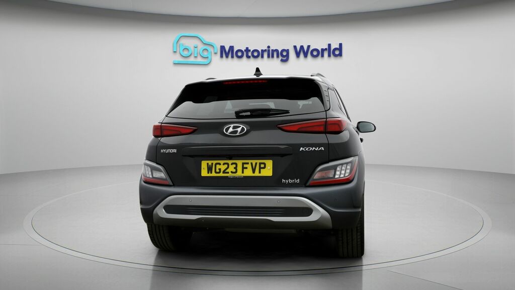 Hyundai Kona Ultimate Black #6