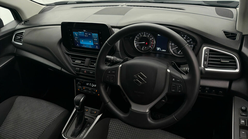 Suzuki S Cross Motion Black