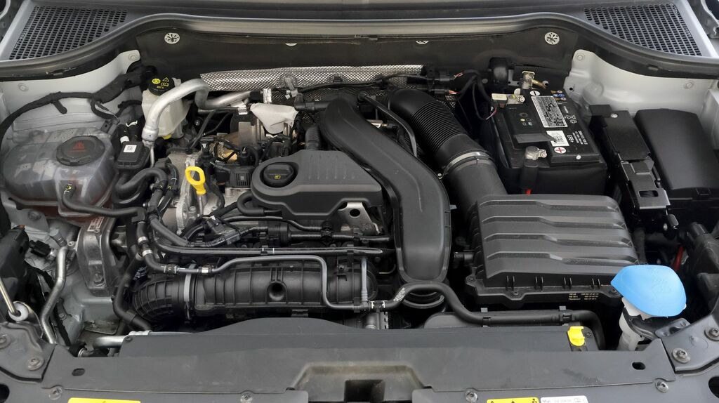 Skoda Karoq  Silver #18