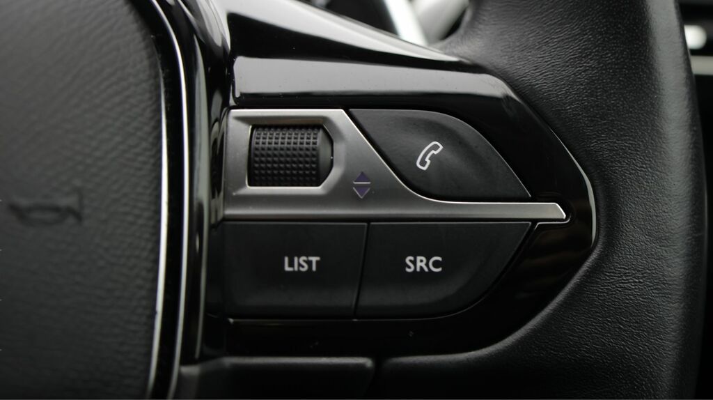 Peugeot 5008 Active Premium Black #23