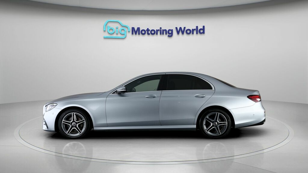 Mercedes-Benz E Class Amg Line Silver #4