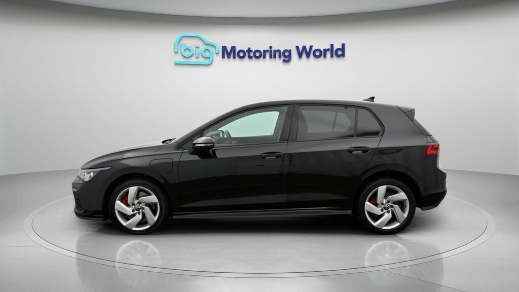 Volkswagen Golf Gte Black #4