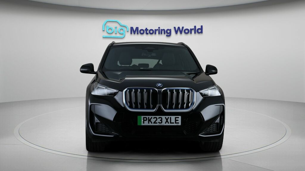 BMW iX1 M Sport Black #2